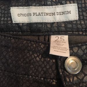 Chico Platinum Blk reptile  jeans SZ 2.5